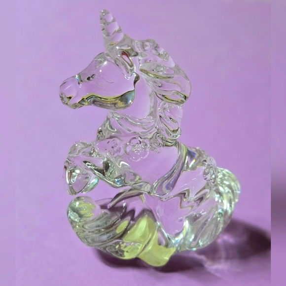 Princess House Unicorn - Picture 2 of 10